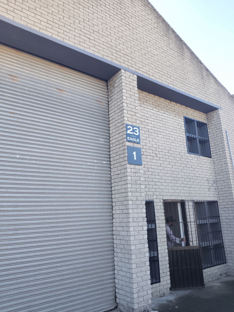 To Let Commercial Property for Rent in Okavango Park Western Cape
